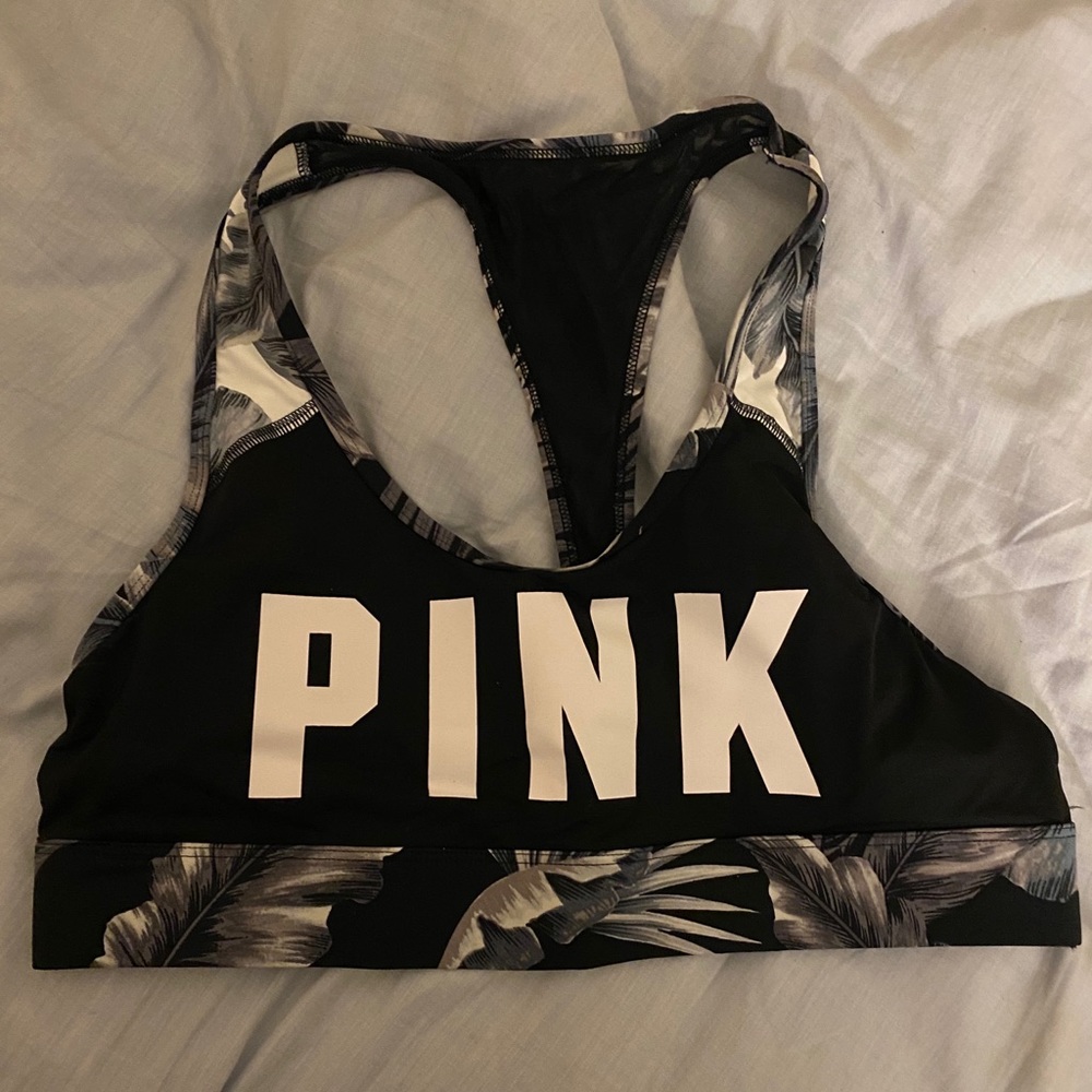 PINK Ultimate Unlined sports bra